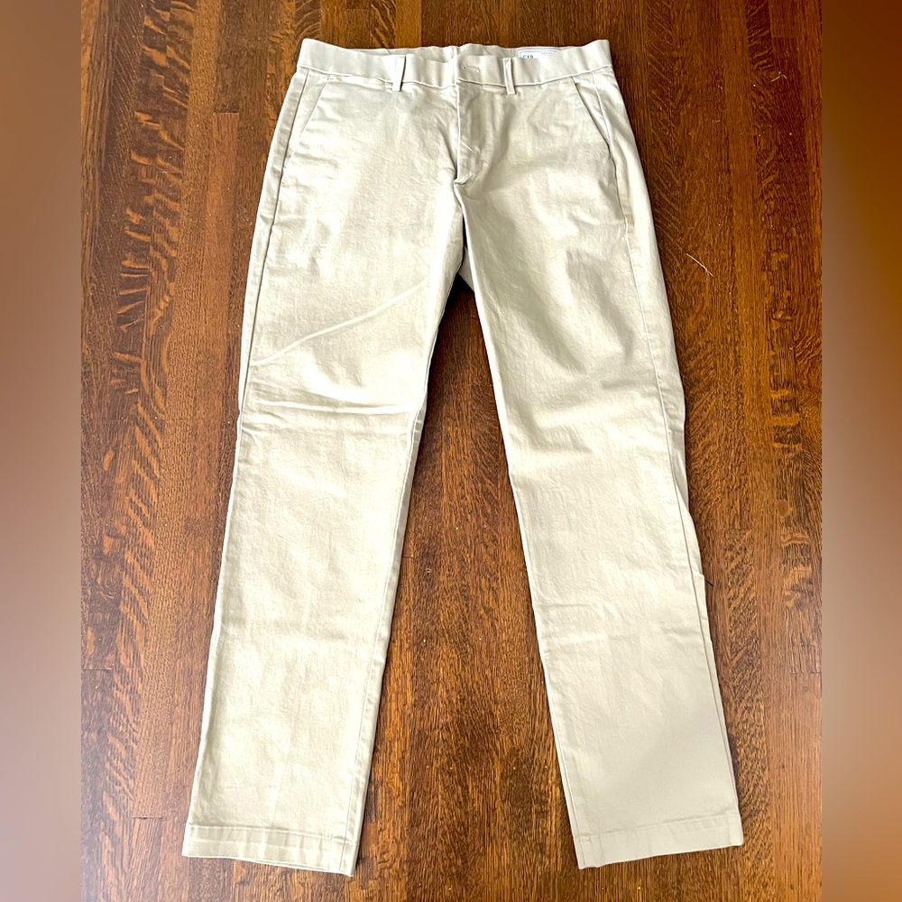 Gap Straight Fit Flex Chinos